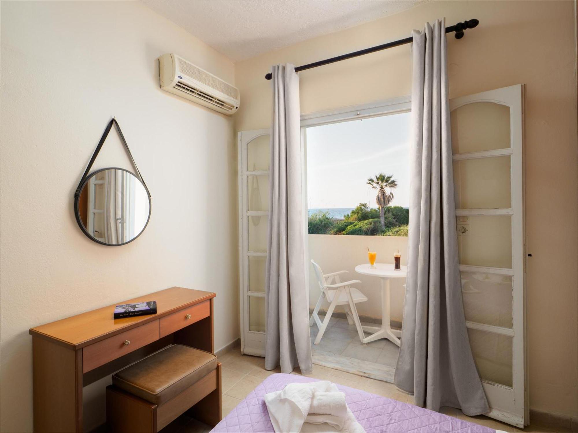 Divina Seaside Apartments By Estia Γούβες Εξωτερικό φωτογραφία